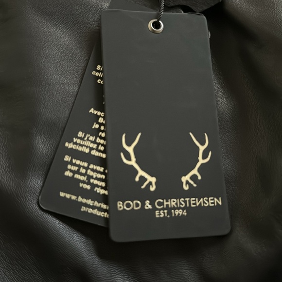 Black Leather Cargo Pants - Picture 2 of 6